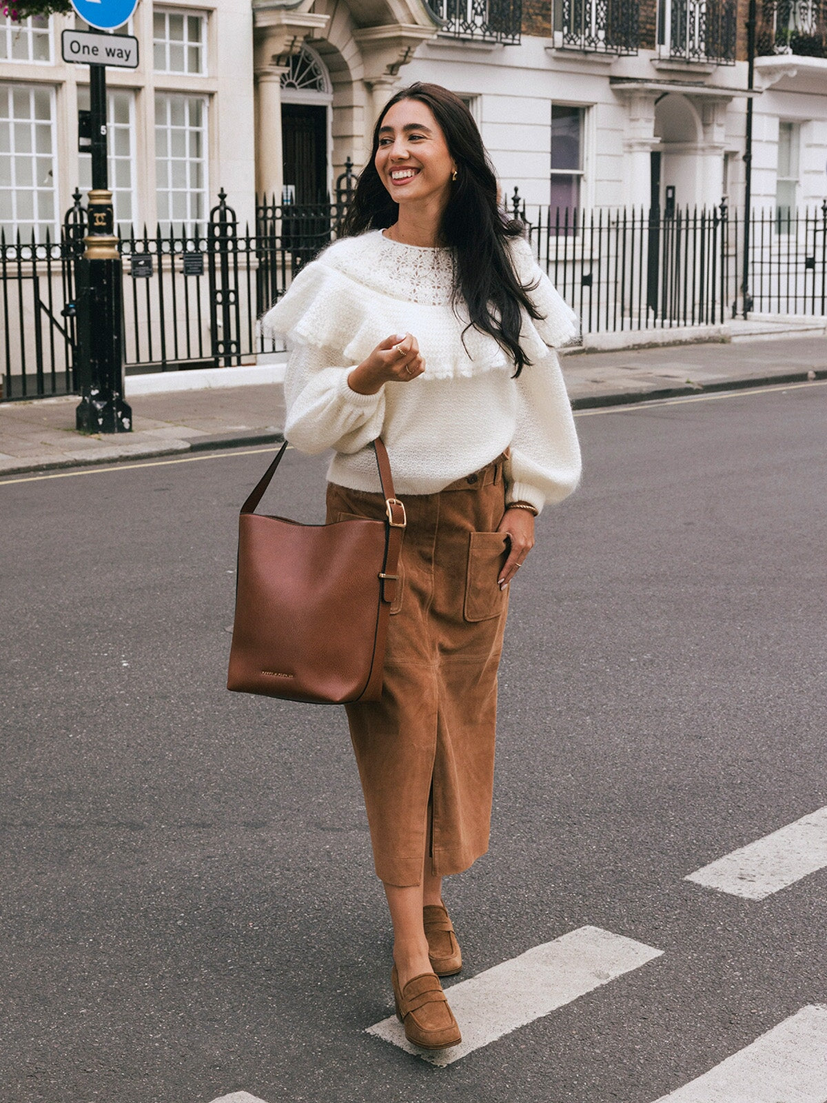 The Bucket Bag Chestnut