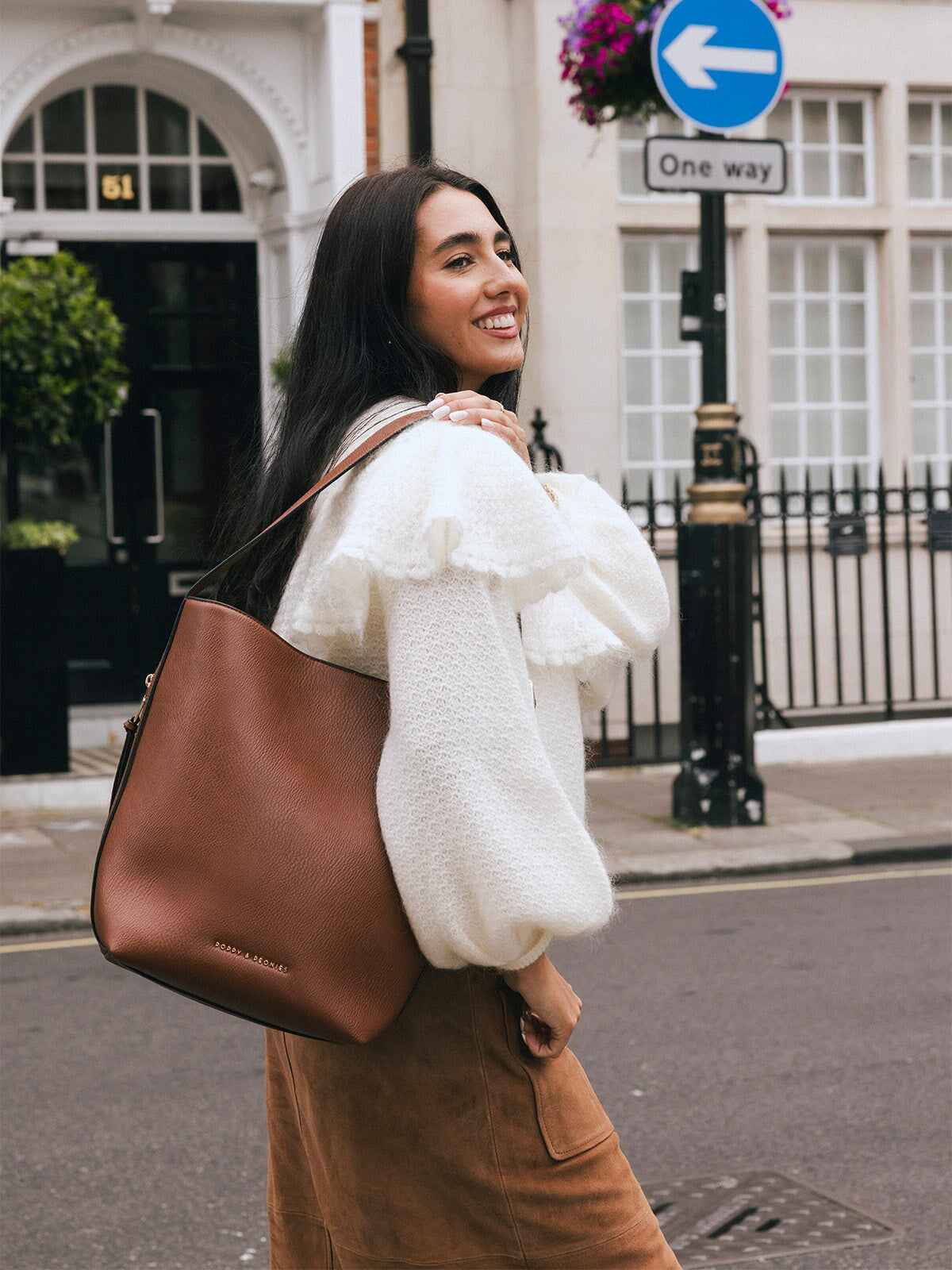 The Bucket Bag Chestnut