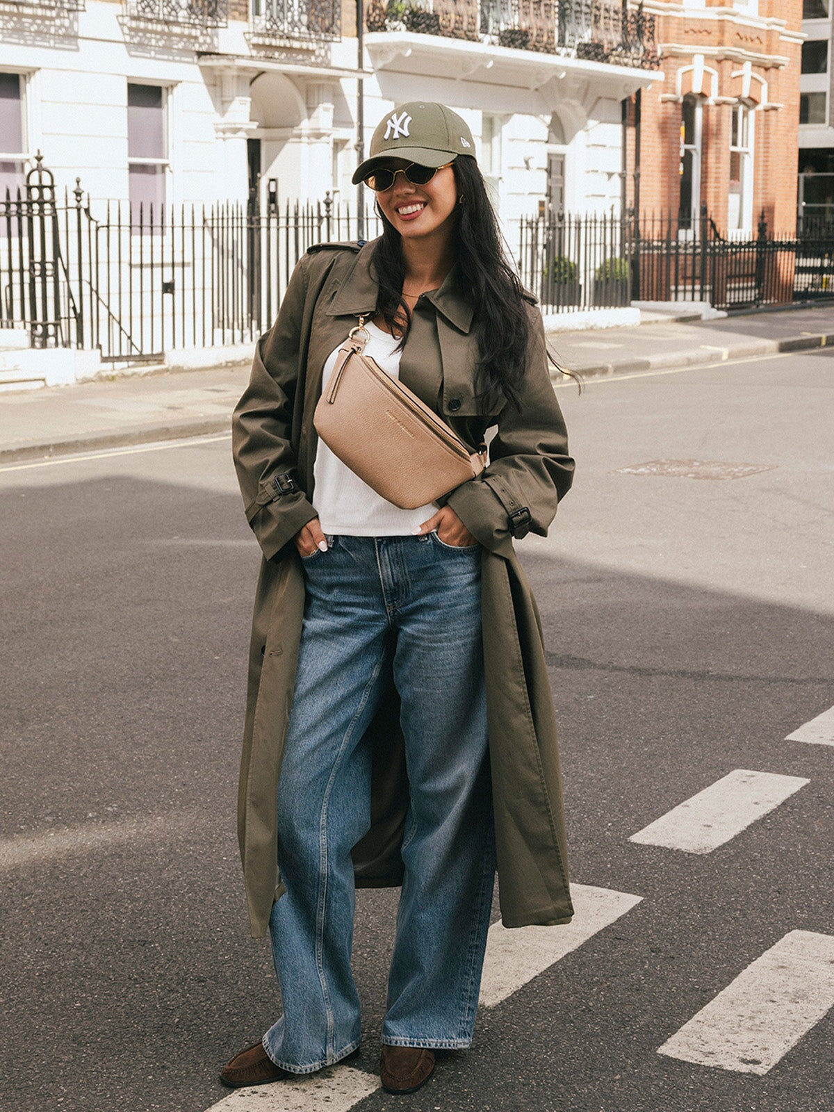 The Sidekick Taupe
