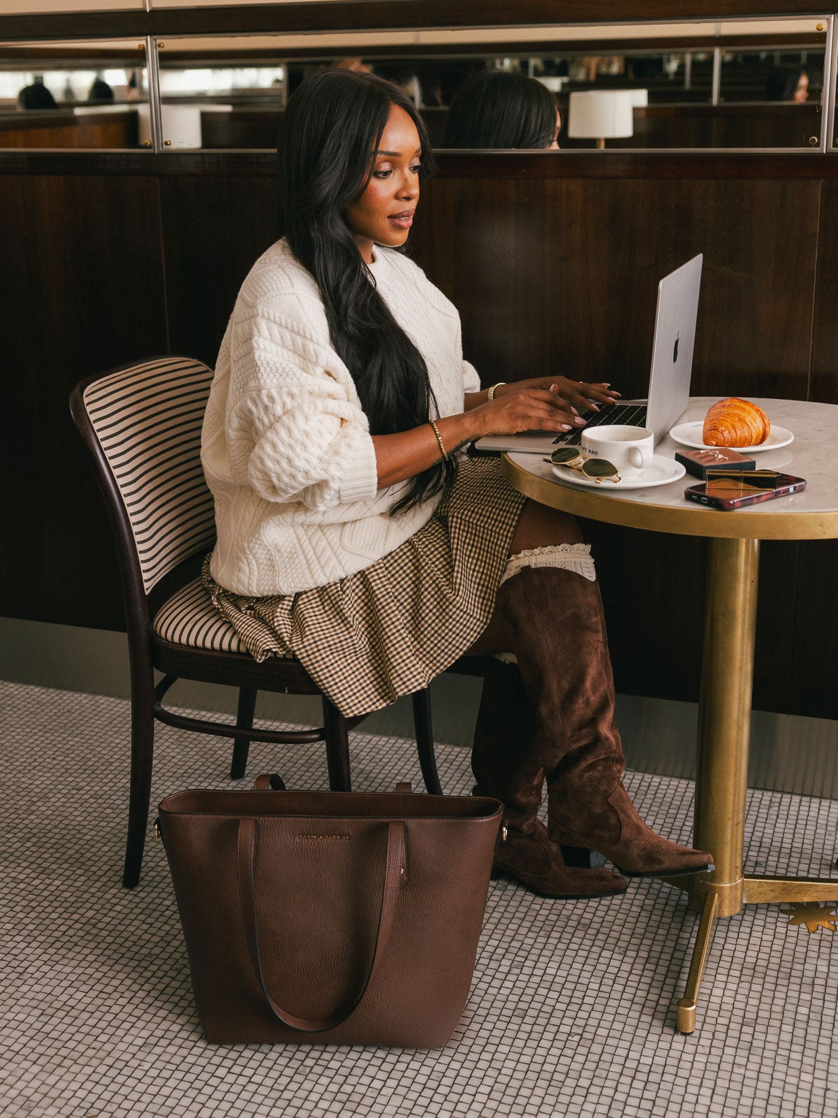 Go-Getter Tote Espresso