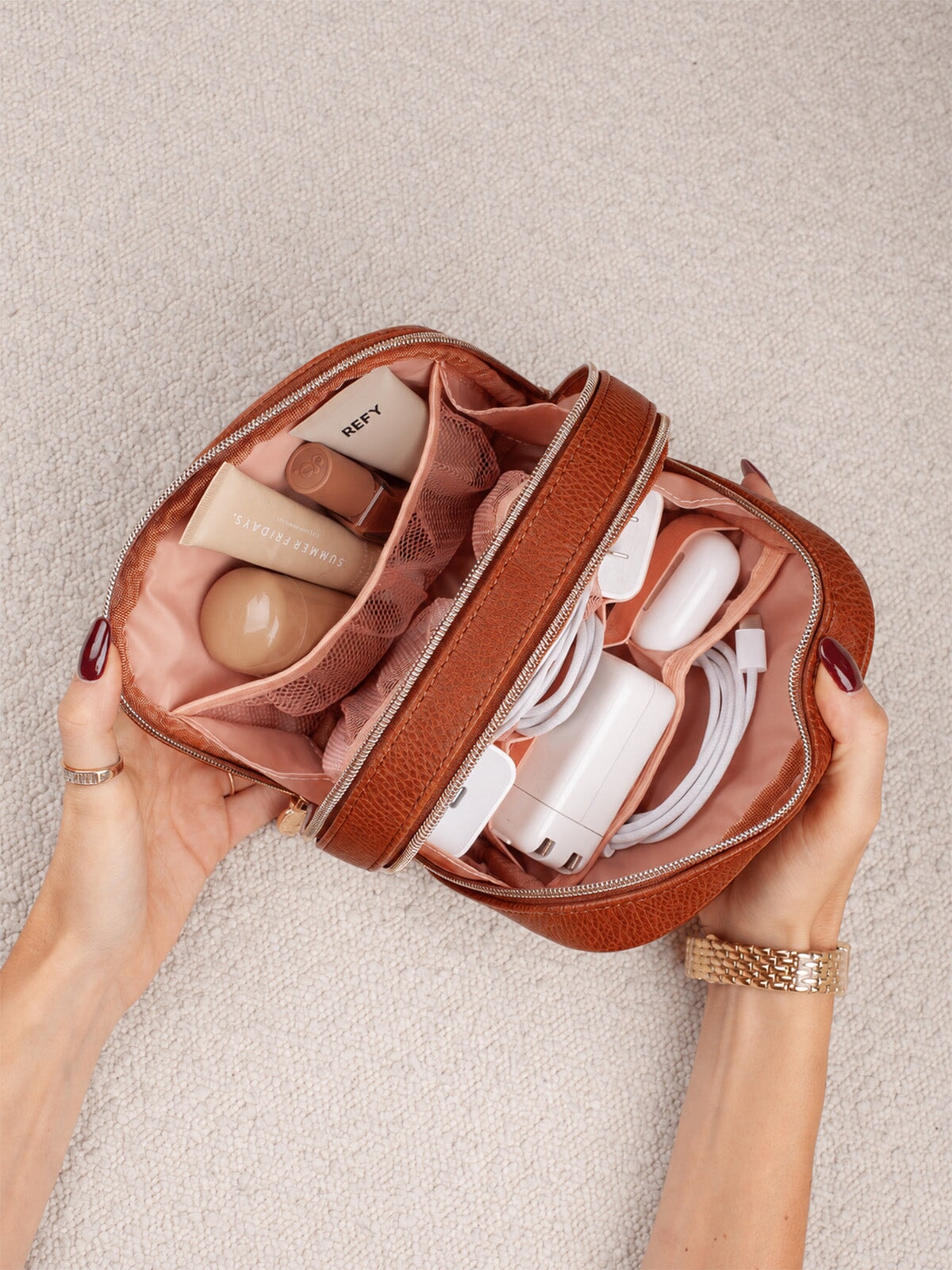 Pretty Connected Case Chestnut