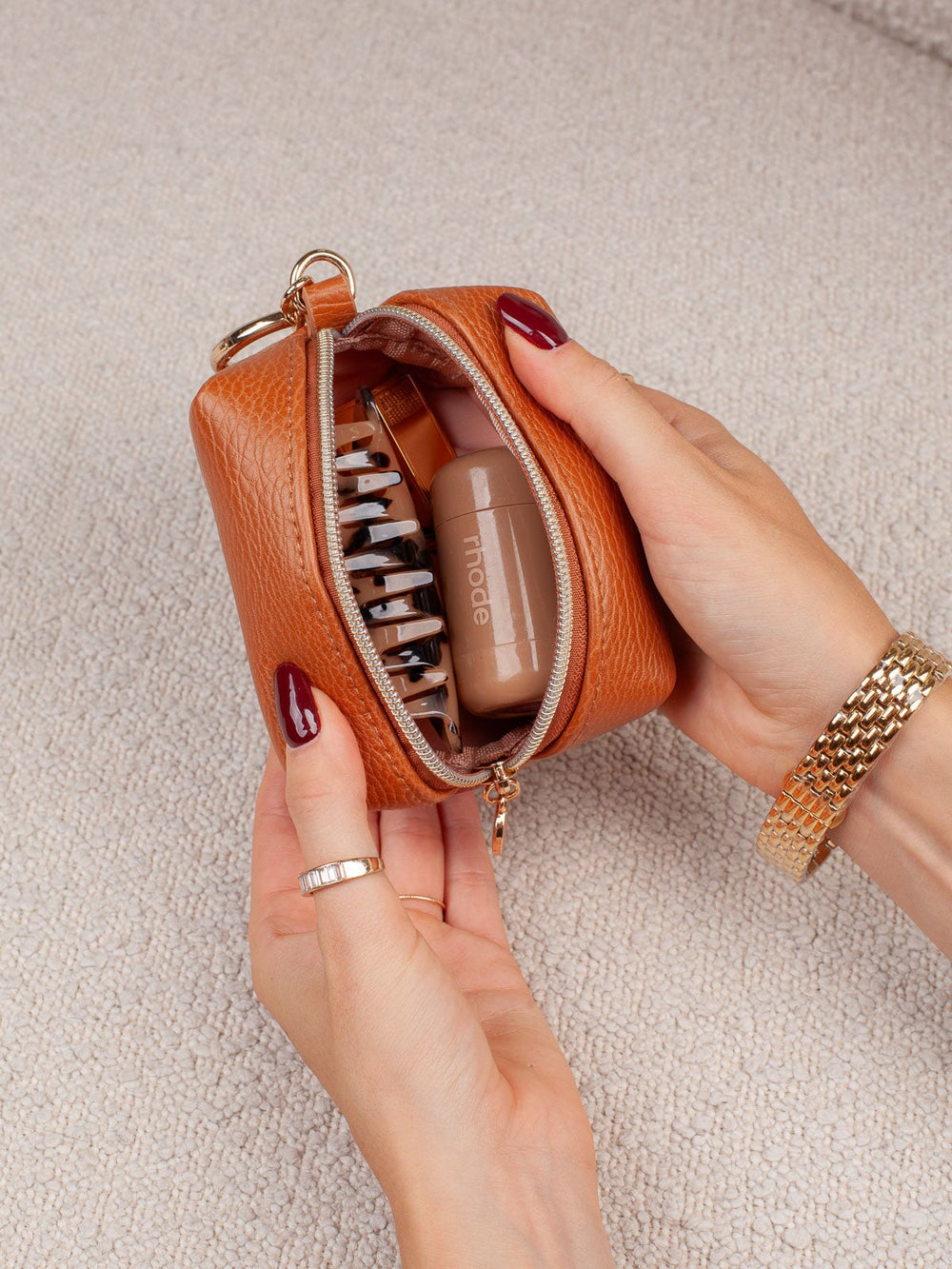 Tag Along Charm Cognac