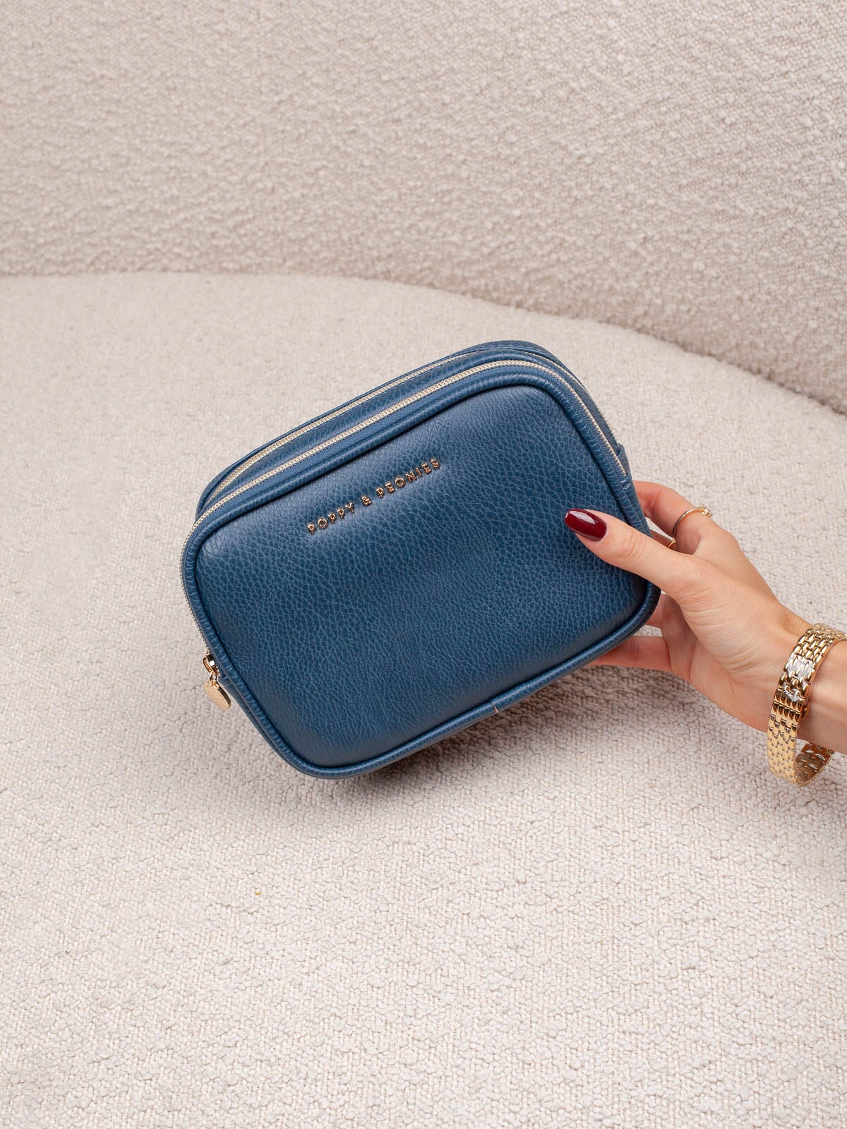 Pretty Connected Case Navy
