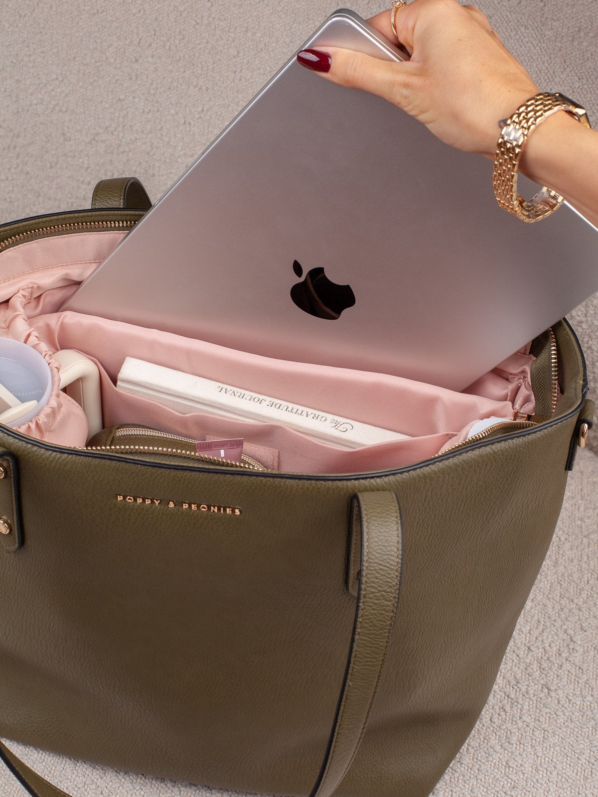 Go-Getter Tote Olive