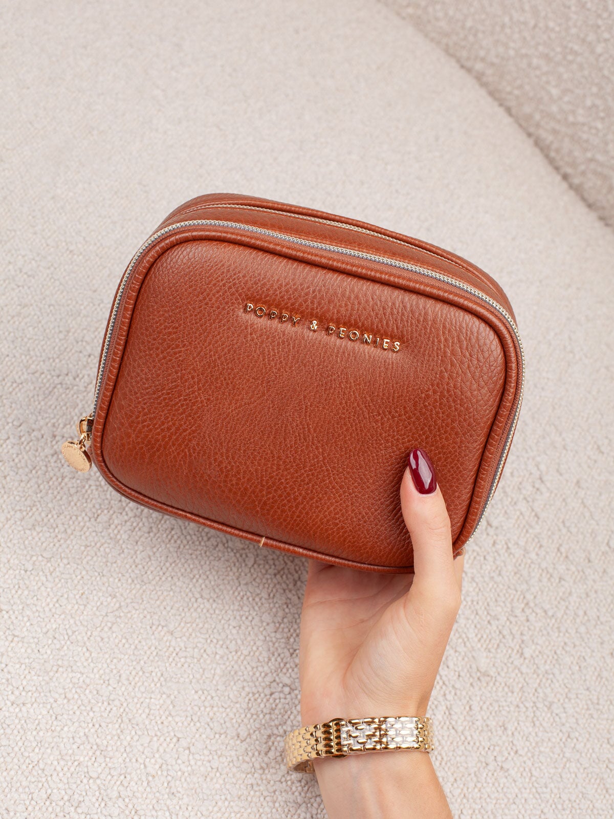 Pretty Connected Case Chestnut
