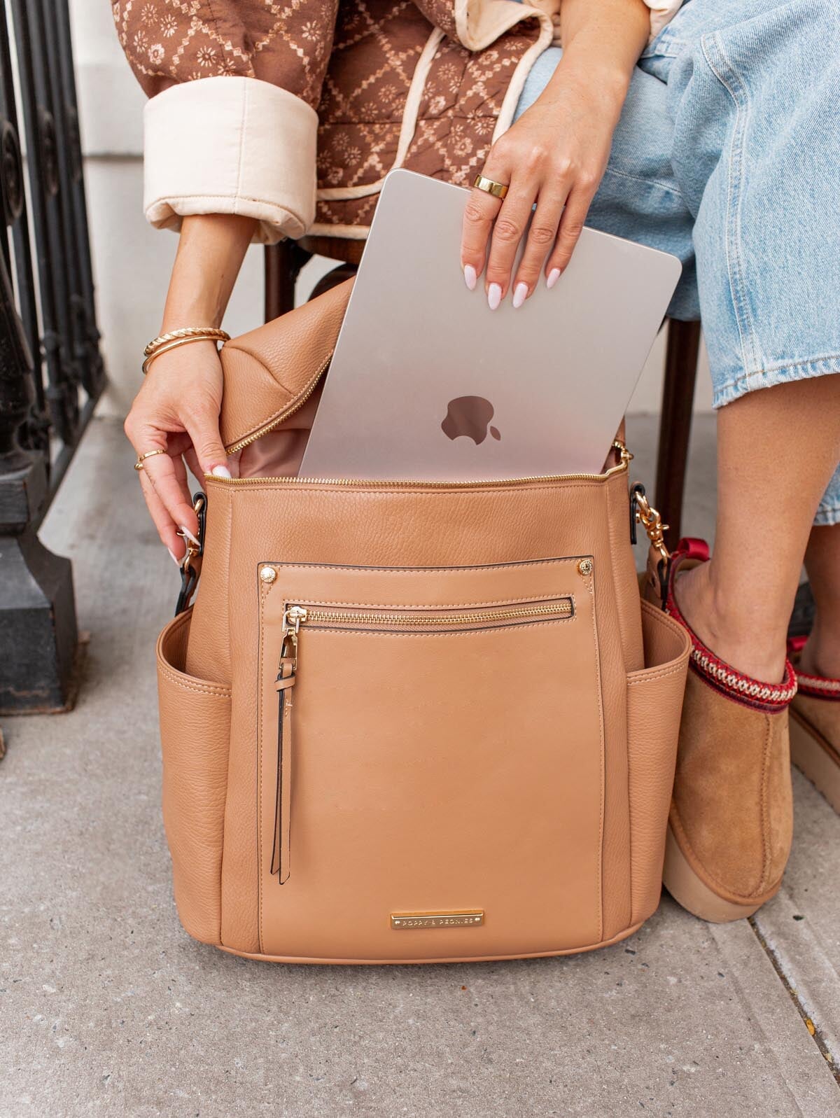 Commuter Backpack Mocha Mousse
