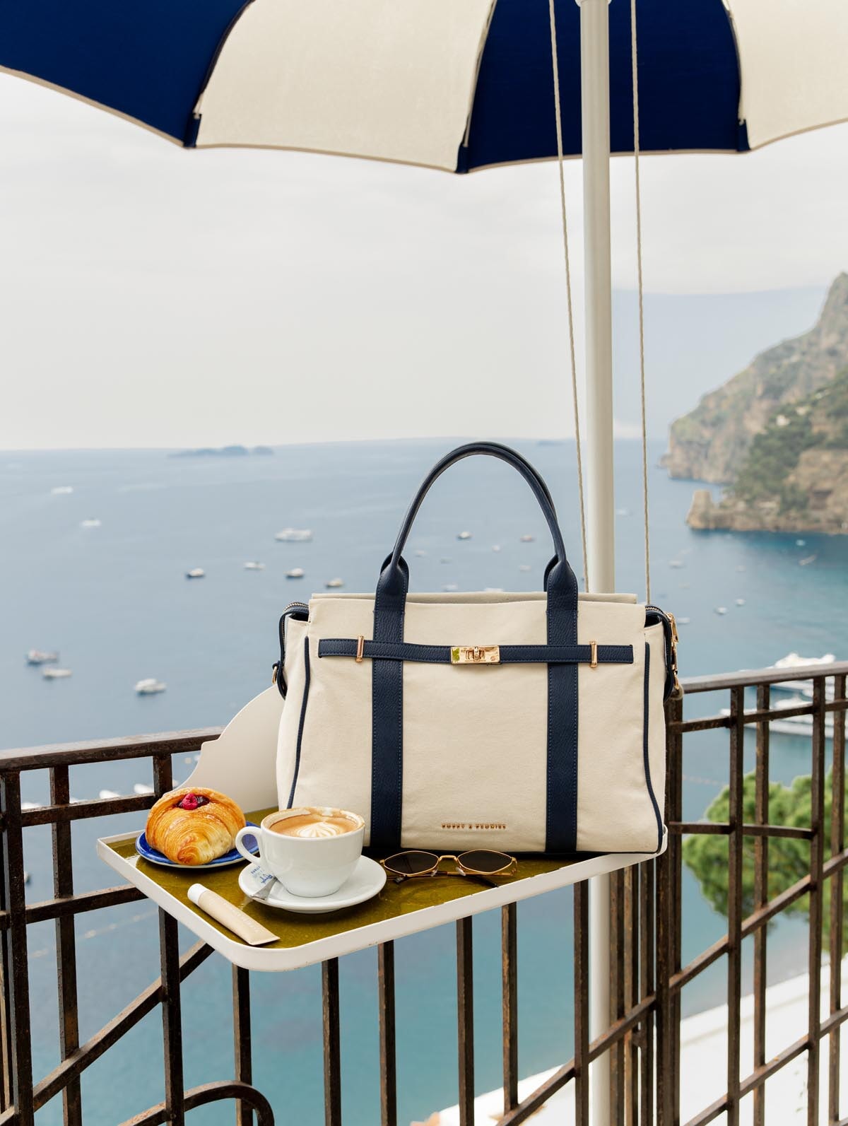 Effortless Tote Navy