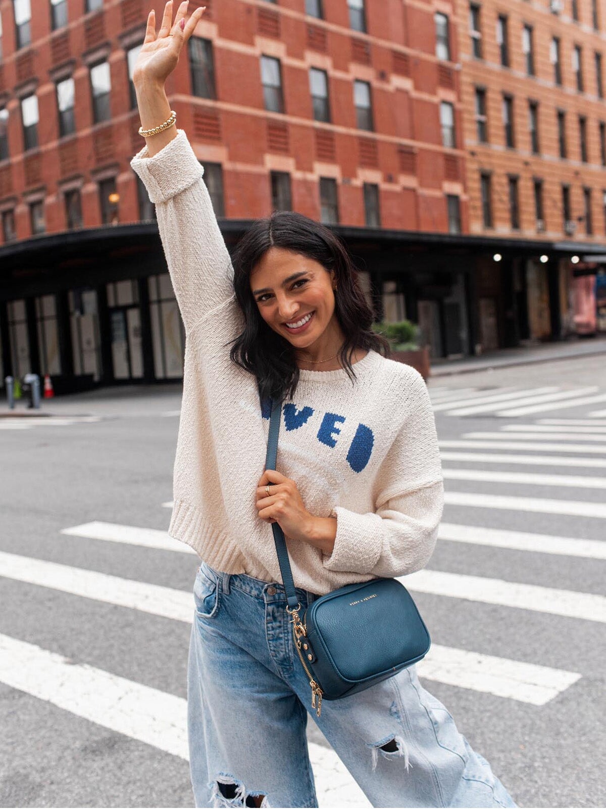 24/7 Crossbody Navy