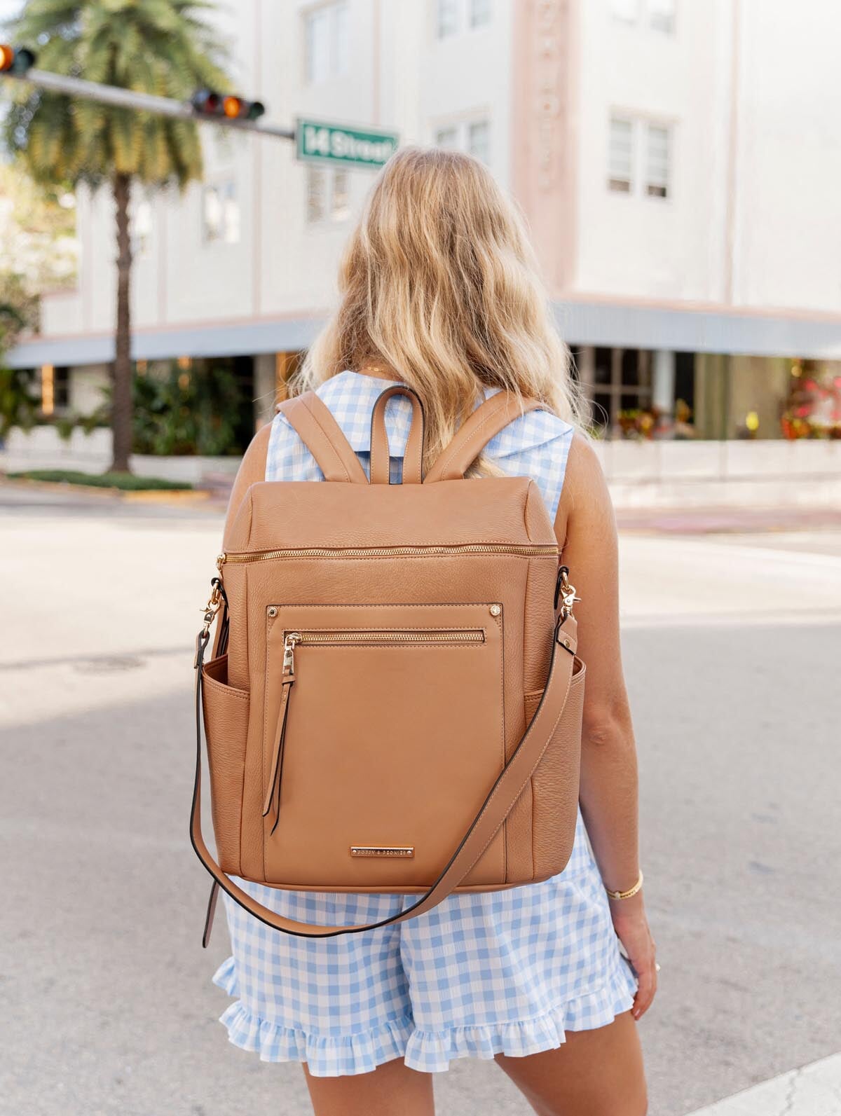 Commuter Backpack Mocha Mousse